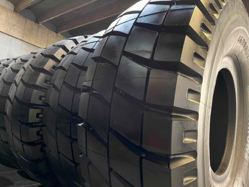 Hilo HLG04 46/90R57 OTR tire